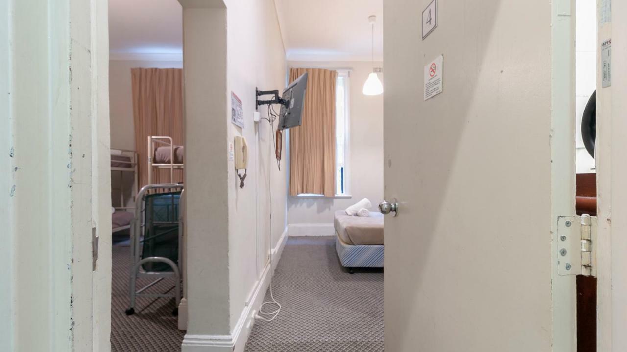 Woolbrokers Hostel Sydney Bagian luar foto