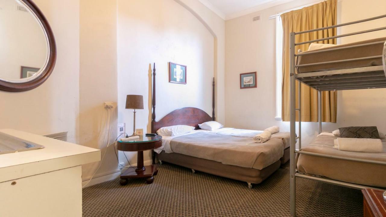 Woolbrokers Hostel Sydney Bagian luar foto
