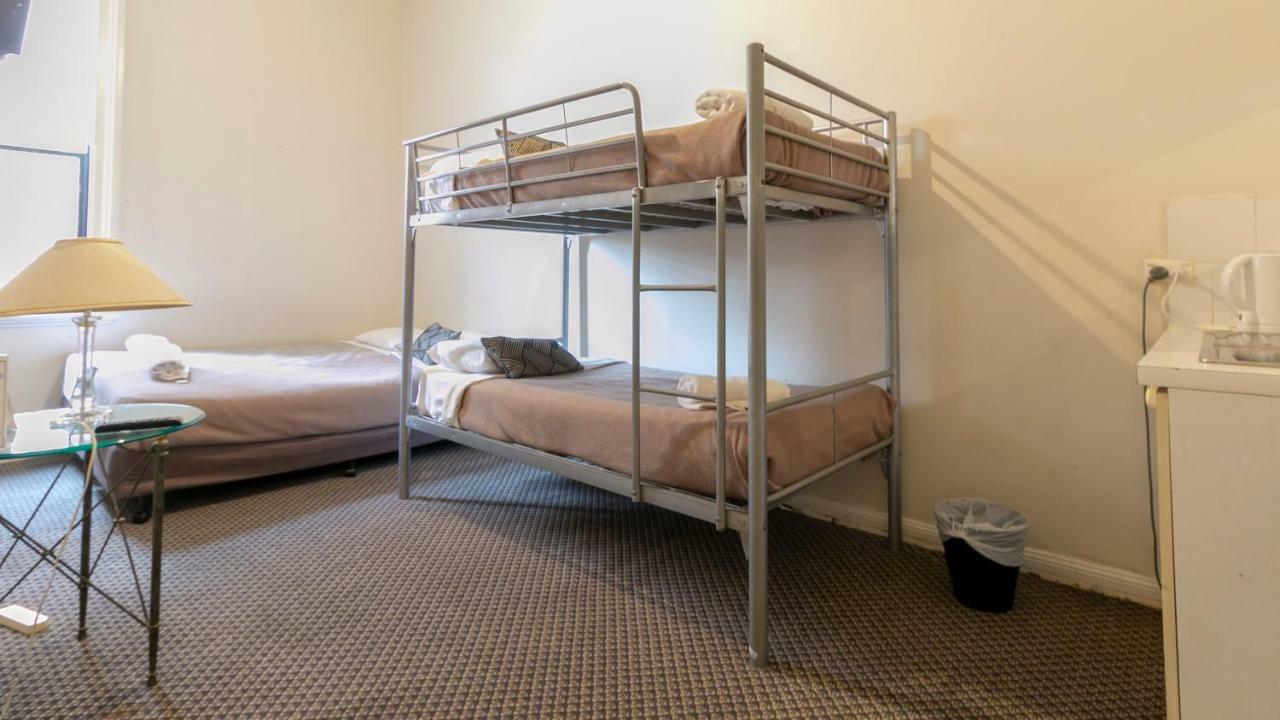 Woolbrokers Hostel Sydney Bagian luar foto