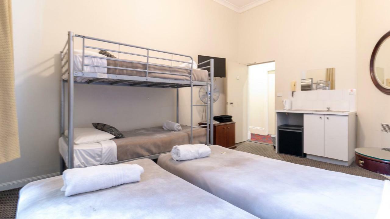 Woolbrokers Hostel Sydney Bagian luar foto