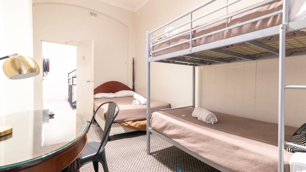 Woolbrokers Hostel Sydney Bagian luar foto